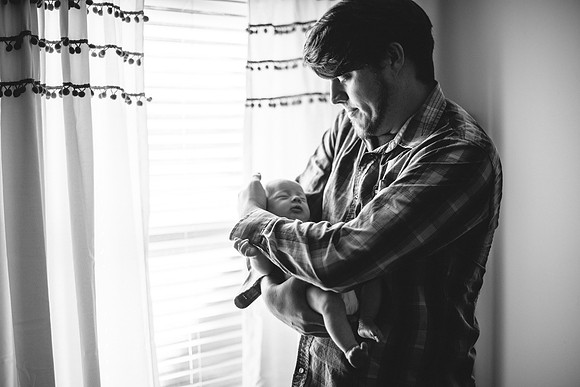 Ashleigh & Mitchell Newborn111